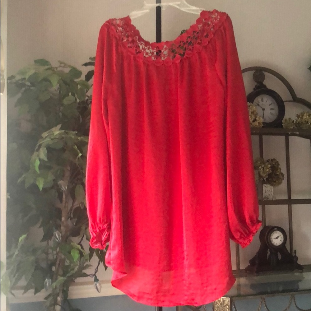 ❤️ Melissa Paige Blouse - Picture 4 of 6